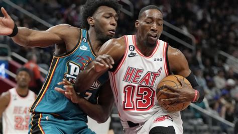 Butler leads Heat to late win against Pistons, 118-105